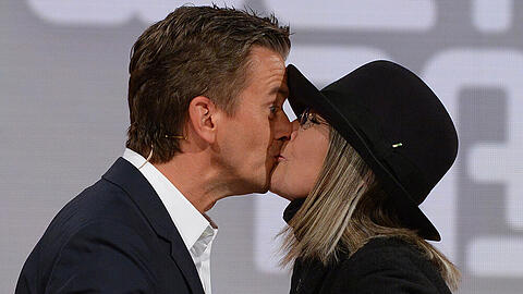 Highlight bei "Wetten, dass..?": Diane Keaton küsst Markus Lanz