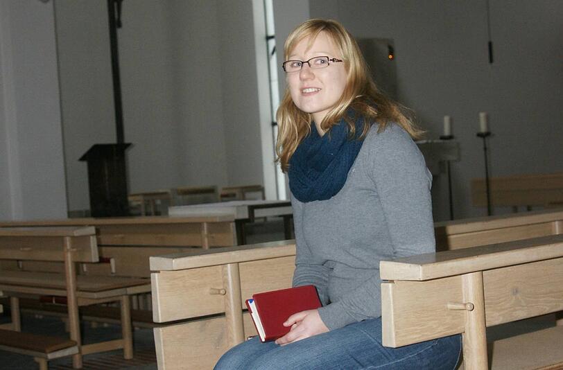 Pastoralassistentin Miriam Grottenthaler: "Es wäre wichtig, wenn der neue Papst die Probleme auf allen Kontinenten angehen würde. Wir sind eine weltumspannende Religion, aber alle leben in anderen Kulturen, haben andere Probleme - und der neue Papst sollte ein Mensch sein, der es schafft, die Unterschiede wertzuschätzen ohne die Einheit in Gefahr zu sehen. Die Vielfalt ist ein Schatz, den sich die Katholische Kirche bewahren muss."