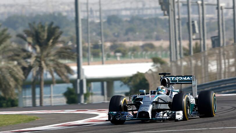 Lewis Hamilton auf dem in Abu Dhabi Lewis Hamilton auf dem in Abu Dhabi