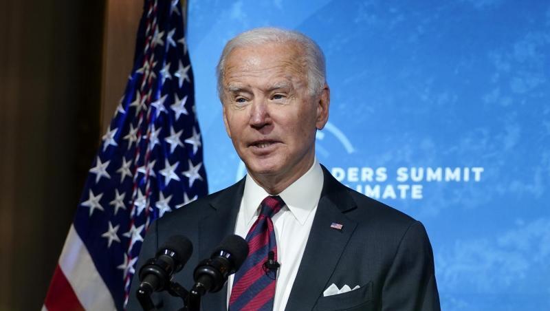 US-Präsident Joe Biden spricht beim virtuellen Klima-Gipfel, zu dem er zahlreiche Staats- und Regierungschefs eingeladen hat, im East Room des Weißen Hauses.