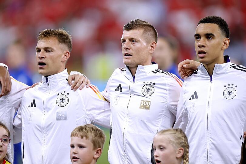 Joshua Kimmich , Toni Kroos und Jamal Musiala (v.l.) - auch und Besonders auf diese drei wird es gegen die Spanier ankommen.
