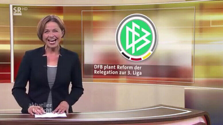Mara Thellmann bekommt einen Lach-Flash.