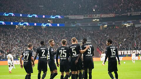 Frankfurts Spieler nach dem 2:1.