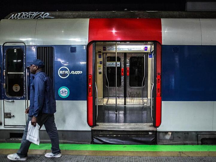 Schon im September hatte ein Streik für Stillstand im Pariser Bahnverkehr gesorgt.