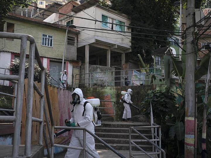 Das Coronavirus im brasilianischen Favela Babilonia soll eingedämmt werden.
