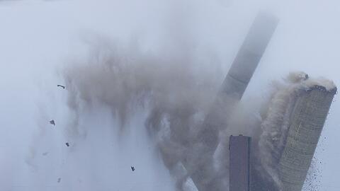 Schaulustige verfolgten das Spektakel.
