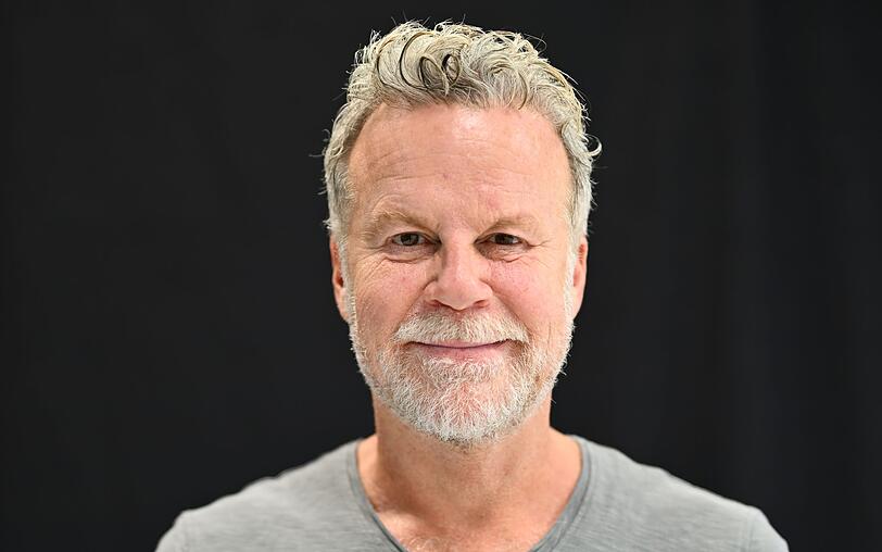 Sieben neue Reportagen mit Jenke von Wilmsdorff gibt es in diesem Herbst bei ProSieben und Joyn zu sehen. Zum Auftakt stellt sich der "Lebensreporter" mit Sohn Jánik einem seiner größten Probleme: dem chronisch schlechten Schlaf. Was können wir tun, um die Volkskrankheit Schlaflosigkeit in den Griff zu kriegen? Sieben neue Reportagen mit Jenke von Wilmsdorff gibt es in diesem Herbst bei ProSieben und Joyn zu sehen. Zum Auftakt stellt sich der "Lebensreporter" mit Sohn Jánik einem seiner größten Probleme: dem chronisch schlechten Schlaf. Was können wir tun, um die Volkskrankheit Schlaflosigkeit in den Griff zu kriegen?
