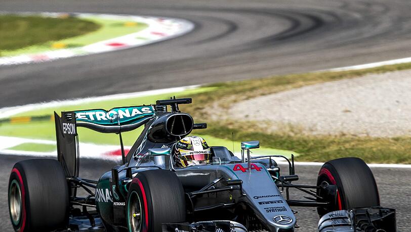 Lewis Hamilton führ am Freitag die schnellste Runde. Lewis Hamilton führ am Freitag die schnellste Runde.