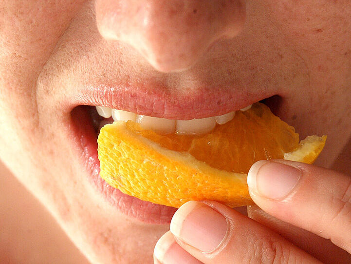Wer gesund bleiben möchte, sollte viel Obst essen
