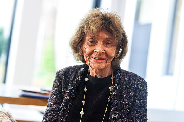 Charlotte Knobloch (92) prägt die Isrealitische Kultusgemeine München und Oberbayern seit 40 Jahren (oder seit 40 Jahren ist sie Präsidentin der Israelitischen Kultusgemeinde. Charlotte Knobloch (92) prägt die Isrealitische Kultusgemeine München und Oberbayern seit 40 Jahren (oder seit 40 Jahren ist sie Präsidentin der Israelitischen Kultusgemeinde.