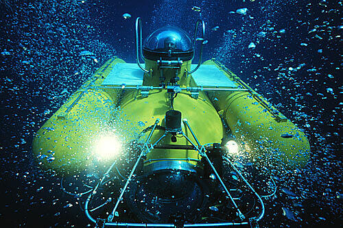 Untertauchen, ohne dabei nass zu werden: Mit diesem U-Boot ist das ebenso möglich wie in der Sonderausstellung im Deutschen Museum.