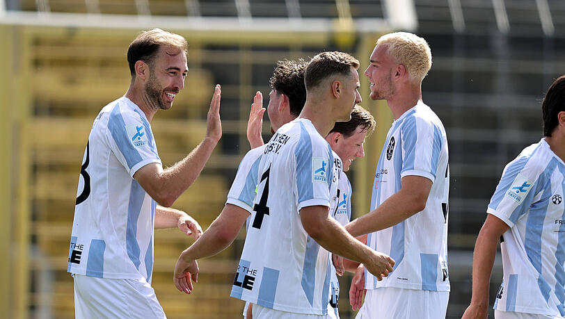 Der TSV 1860 jubelt zum zwischenzeitlichen 1:0 gegen den TSV Landsberg.
