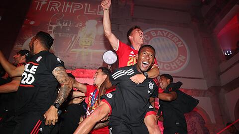 Lautstarke Anführer: Alaba und Kimmich (oben).