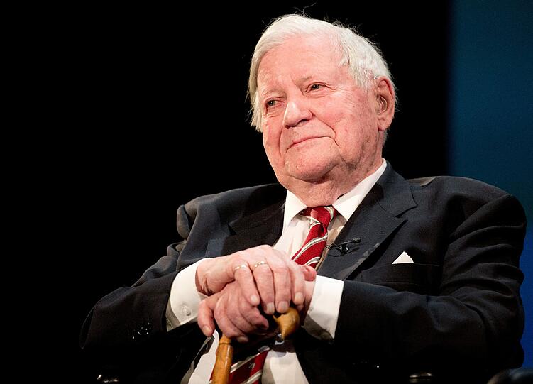 Es sieht wohl nicht gut aus für Altkanzler Helmut Schmidt.