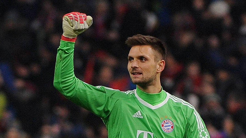Sven Ulreich Note 2: 
Starke Fußabwehr gegen den durchgebrochenen Höler (12.), der Torhüter war auf den Punkt da, als er gefordert wurde. Durfte danach den ersten lauen Frühlingsabend genießen.