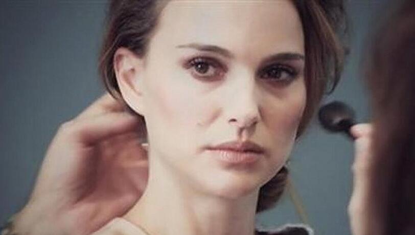 Natalie Portman lässt sich für "Elle" ablichten Natalie Portman lässt sich für "Elle" ablichten