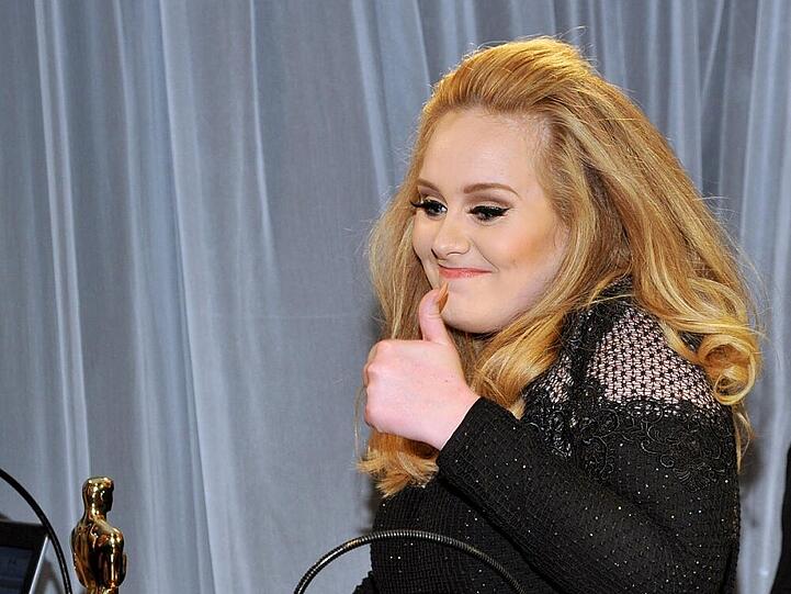 Popstar Adele darf sich schon wieder über eine Auszeichnung freuen