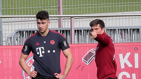Nach seiner Verletzung endlich wieder fit: Marc Roca (l.).
