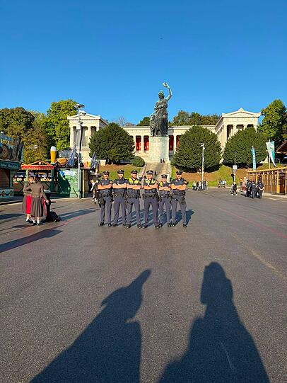 Auch die Polizei auf der Wiesn ist bereit. Auch die Polizei auf der Wiesn ist bereit.