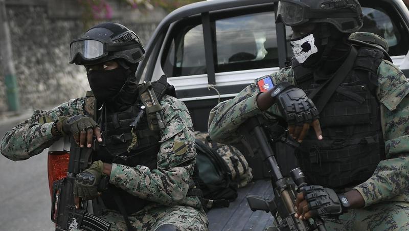 Soldaten stehen Wache in der Nähe der Residenz von Interimspräsident Claude Joseph in Port-au-Prince, Haiti, vier Tage nach der Ermordung des haitianischen Präsidenten Jovenel Moise.