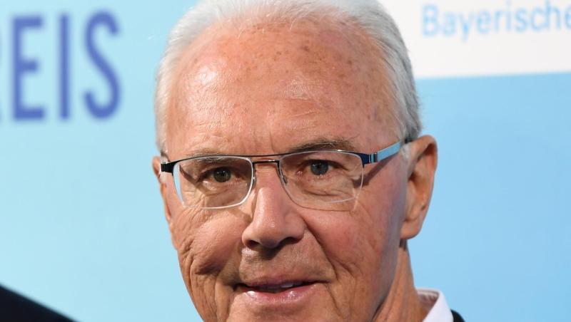 Franz Beckenbauer kommt zu einer Veranstaltung. Foto: Andreas Gebert/Archiv Franz Beckenbauer kommt zu einer Veranstaltung. Foto: Andreas Gebert/Archiv