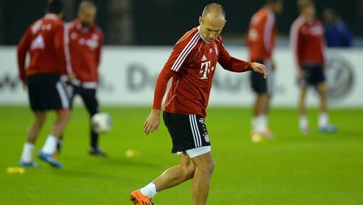 Bayern-Star Arjen Robben während des Trainingslagers in Doha. Bayern-Star Arjen Robben während des Trainingslagers in Doha.