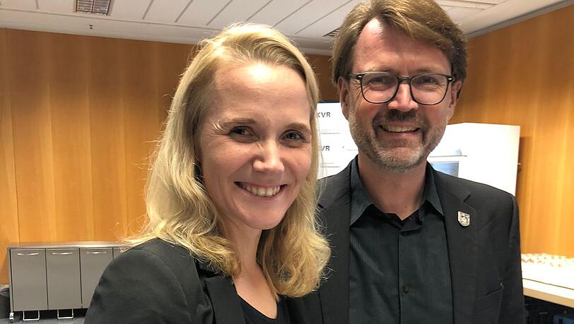 KVR-Chefin Hanna Sammüller und Sportreferent Florian Kraus. KVR-Chefin Hanna Sammüller und Sportreferent Florian Kraus.