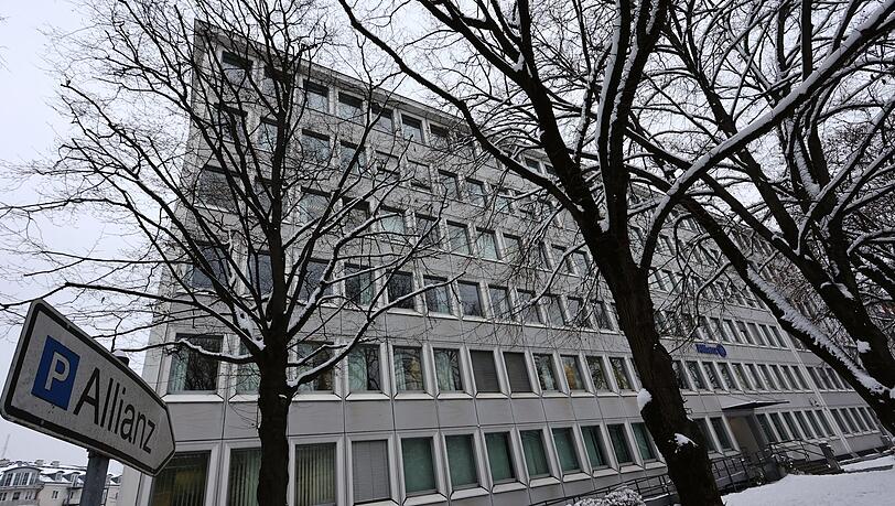 Und so schaut das Haus im Schnee aus. Und so schaut das Haus im Schnee aus.