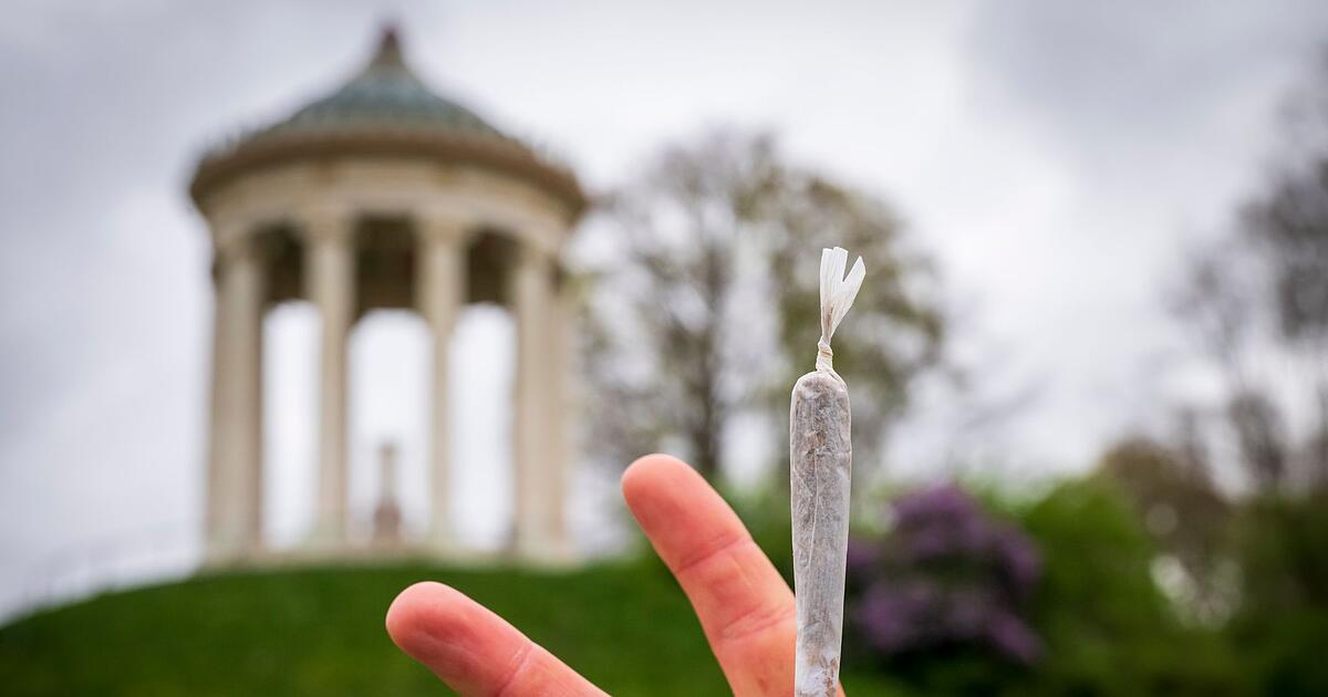 Gericht-kippt-Kiff-Verbot-im-Englischen-Garten