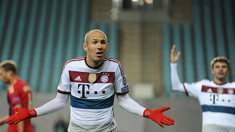 Auftrag erfüllt, aber nicht so richtig Spaß am Geisterspiel: Bayern-Star Arjen Robben und Co. Auftrag erfüllt, aber nicht so richtig Spaß am Geisterspiel: Bayern-Star Arjen Robben und Co.