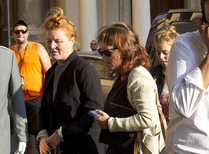 ... Herzogin Sarah Ferguson mit ihren Töchtern...