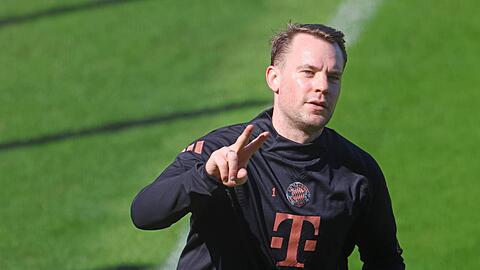 Zurück bei der Arbeit: Manuel Neuer schuftet an der Säbener Straße für sein Comeback.