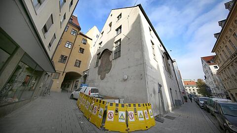 Münchner Urgestein: das Zerwirkgewölbe an der Sparkassenstraße.