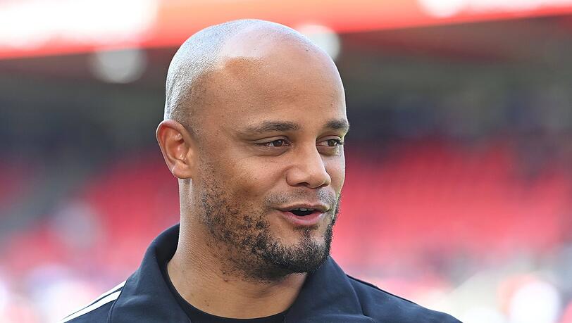 Bei der Titel-Frage sorgt FC-Bayern-Coach Kompany für Aufsehen: 'Es ist unglaublich'