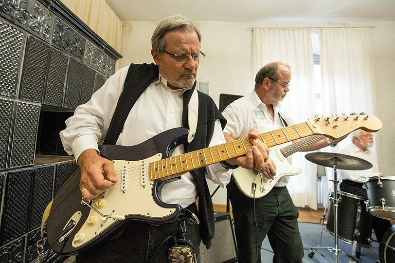 Marketingprofessor Peter Winkelmann (63) ist der Bandleader von "Silverston Xperience".