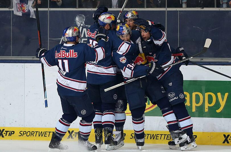 Der EHC fegte die Straubing Tigers mit 5:0 vom Platz.