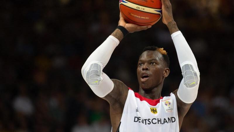 Topstar der deutschen Basketballer: NBA-Profi Dennis Schröder. Topstar der deutschen Basketballer: NBA-Profi Dennis Schröder.