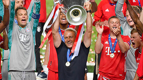 Hansi Flick holte mit dem FC Bayern 2020 die Champions League – nun trifft er als Trainer des FC Barcelona auf seinen Ex-Klub.