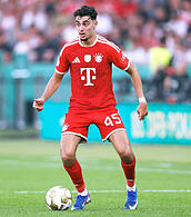 Spielte bereits in der Jugend für den FC Bayern: Aleksandar Pavlovic. Spielte bereits in der Jugend für den FC Bayern: Aleksandar Pavlovic.