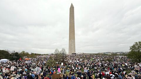 Eine große Demonstration gab es in der US-Hauptstadt Washington, unweit des Weißen Hauses.