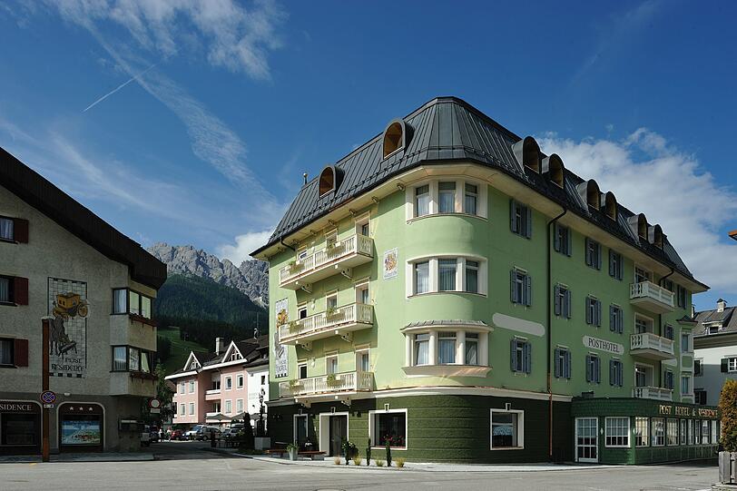 Im Dolce Vita Alpina Posthotel lassen sich zentrales Wohnen und klassischer Skiurlaub miteinander verbinden.