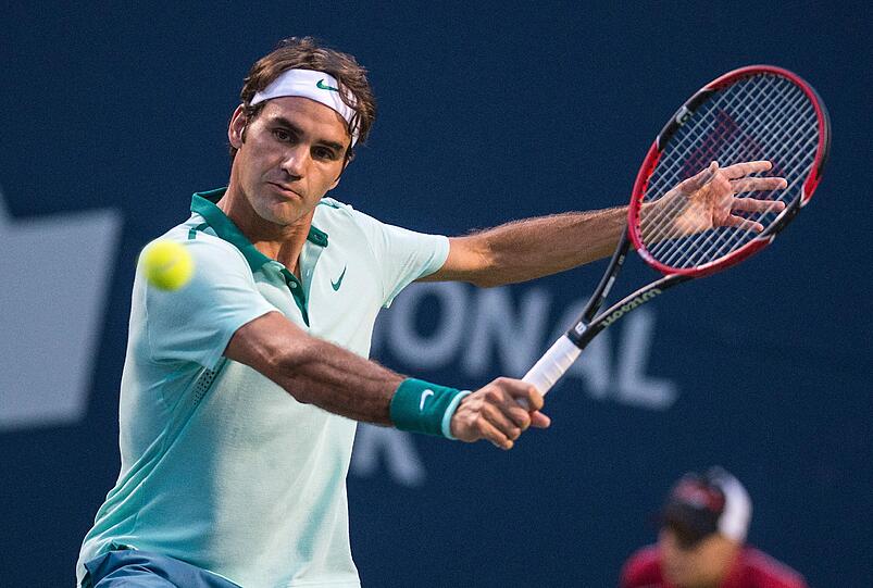 Federer besiegte einen Tag nach seinem 33. Geburtstag den Spanier Feliciano Lopez mit 6:3, 6:4 und steht somit zum fünften Mal im Finale des Hartplatz-Events.