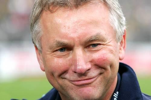 Wusste schon vor dem Spiel gegen Paderborn, wie es ausgeht: 1860-Trainer Benno Möhlmann.