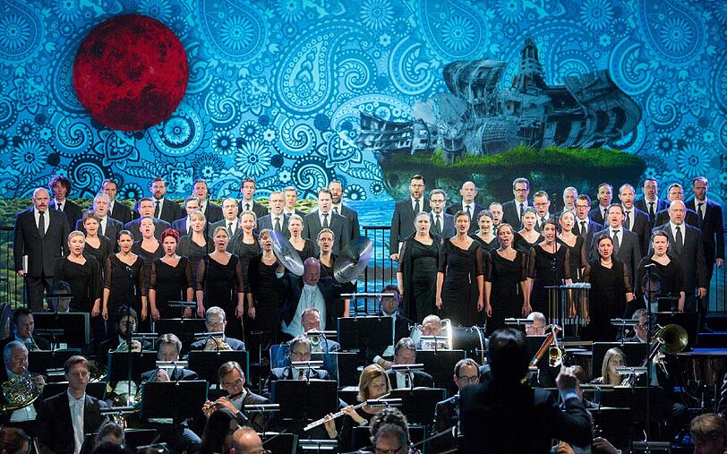 Der Chor des Gärtnerplatztheaters in der Reithalle
