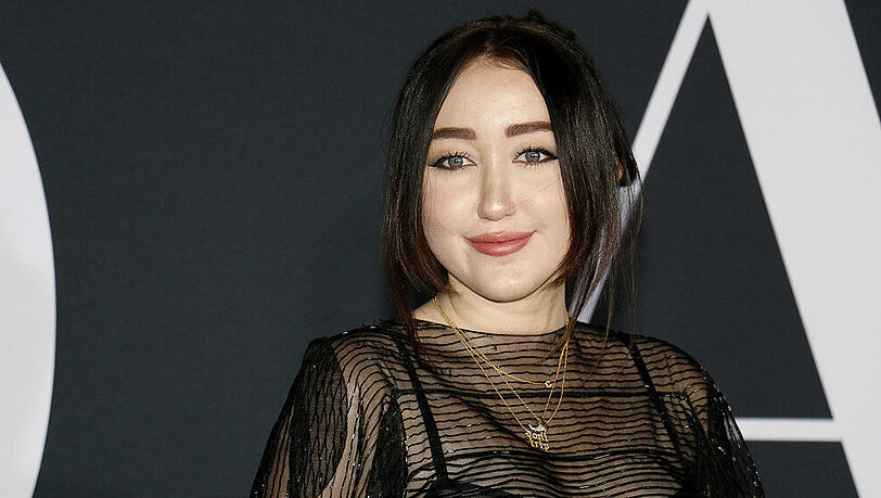 Noah Cyrus musste ein Konzert in Mexiko abbrechen Noah Cyrus musste ein Konzert in Mexiko abbrechen
