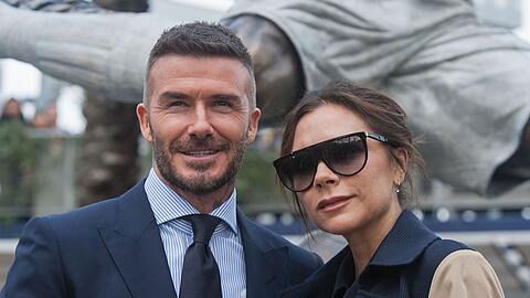 Die Beckhams gehören zu den berühmtesten Paaren weltweit. (Archivbild)