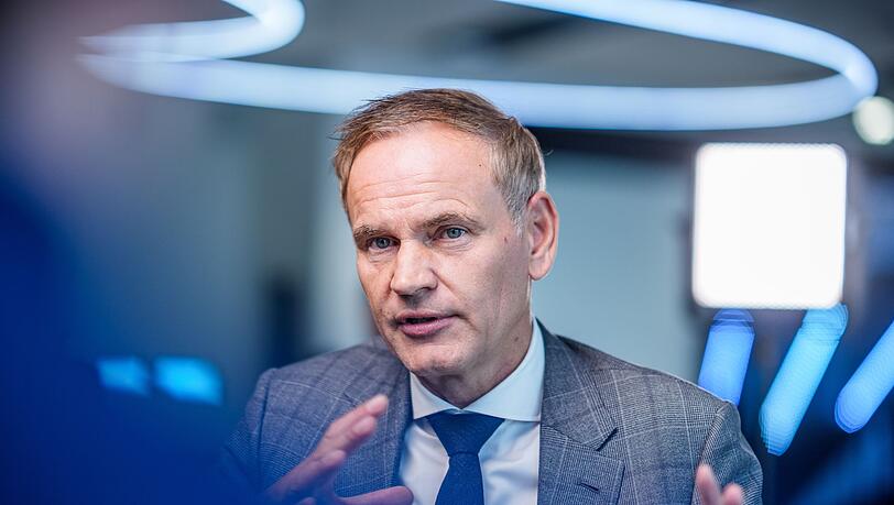 Blume: "Aus heutiger Perspektive ist das Ziel, wie es für 2035 gesetzt wurde, unrealistisch."