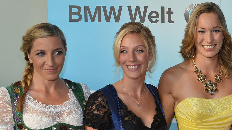 Snowboard-Star Isabella Laböck hört auf. Im April beginnt zunächst ihre Praktikumszeit bei der Bundespolizei. Ein Bilder-Streifzug durch ihre Karriere. 2012...
