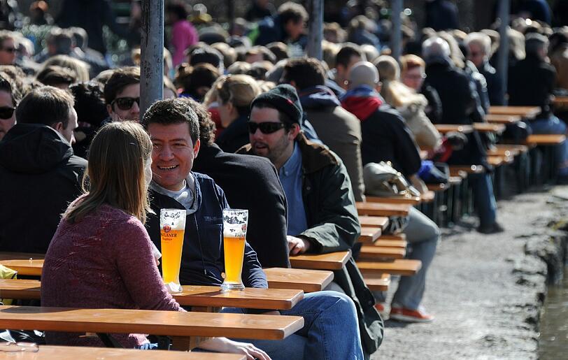 Beliebtes Ausflugsziel: der Biergarten am Seehaus.