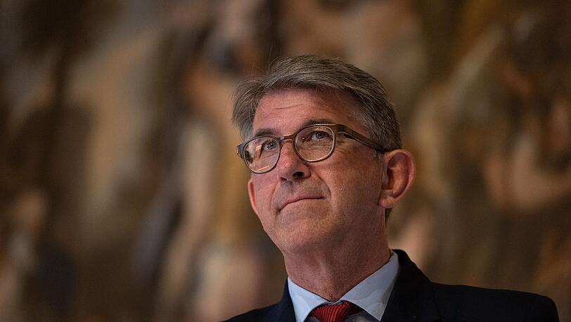 Kulturstaatsminister Weimer: "Zu oft verwechseln wir Gratismut mit Heldentum und Zivilcourage mit Lautstärke."